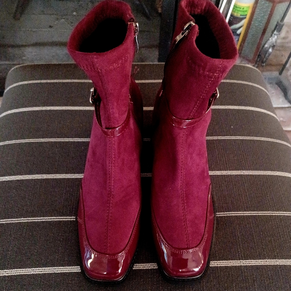 Elegant Burgundy Ankle Boots